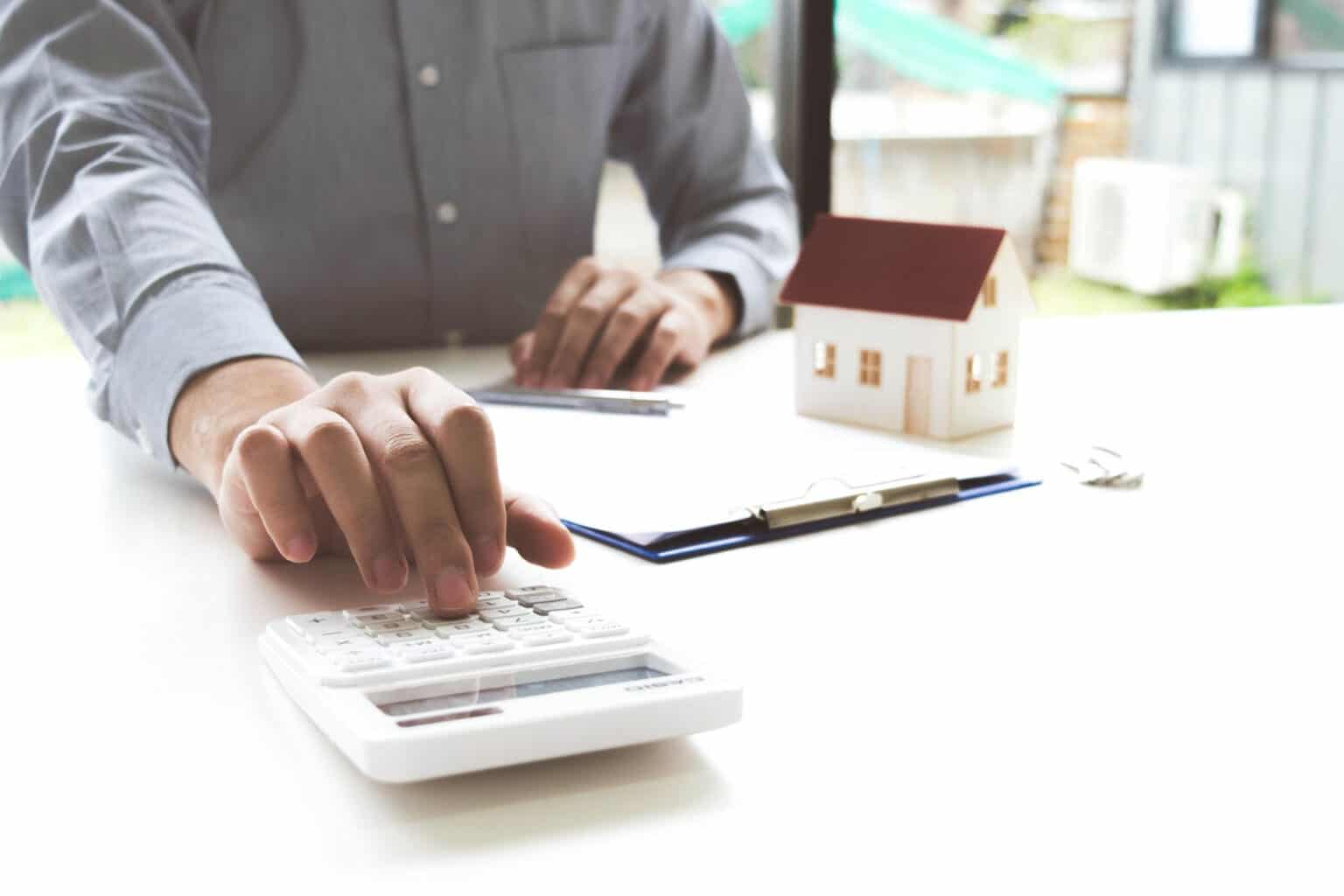 Lohnunwürdigkeit des Maklers gem. 654 BGB.